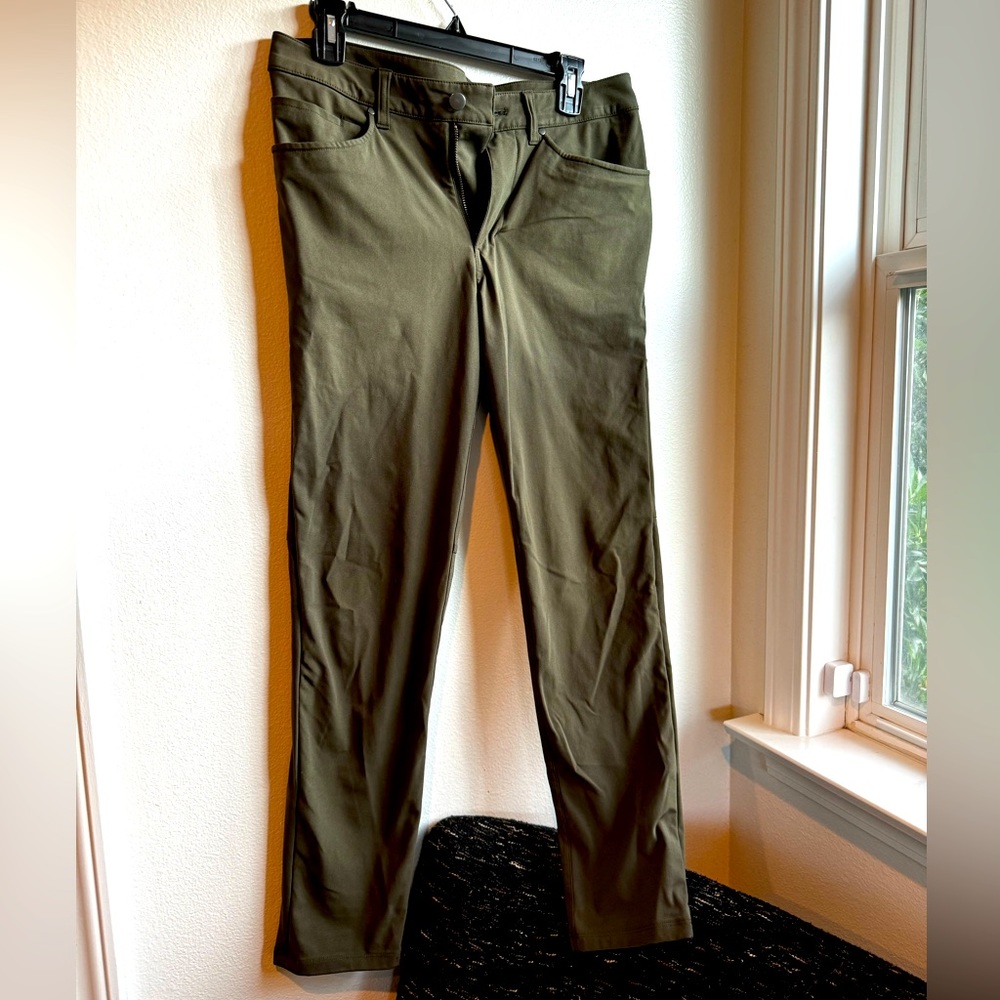 Lululemon ABC pant